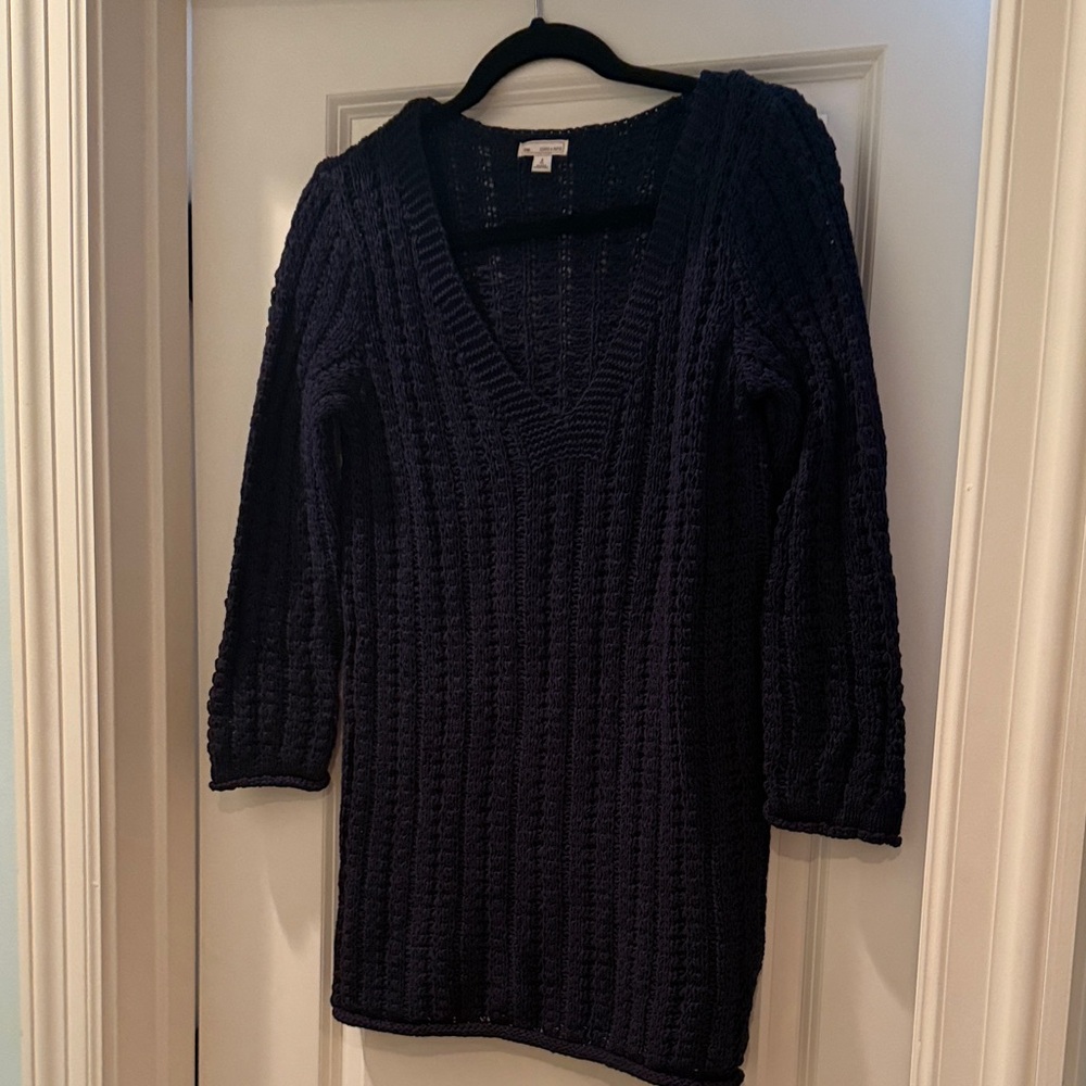 GAP Deep Blue V-Neck Women's Sweater